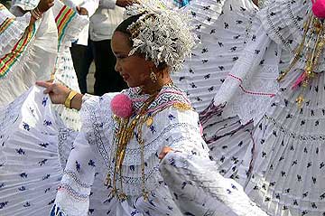 Traditional Festive Costume from Panama called la Pollera
