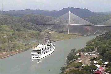 The Island Princess at the Millennium Bridge, Panama Canal