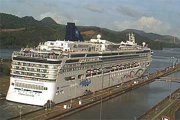 The Norwegian Star on her North Bound Panama Canal Transit
