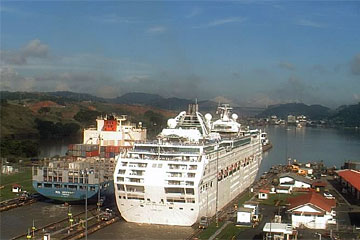 The Sea Princess leaving the Miraflores Locks