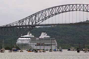 The Seven-Seas-Mariner passing the Bridge of Las Americas