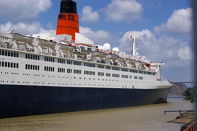 The RMS Queen Elizabeth 2 Cruise Ship side view